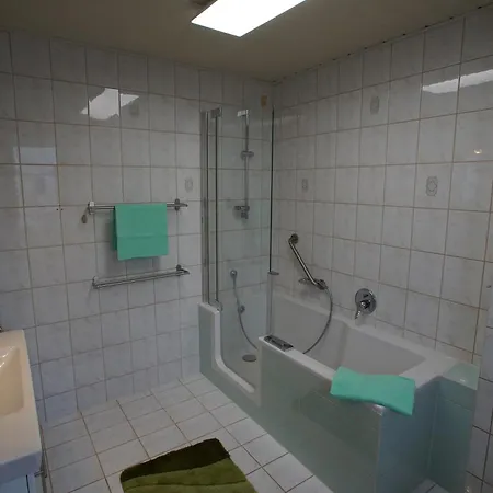 Am Arzberg * Kurort Steinbach-Hallenberg