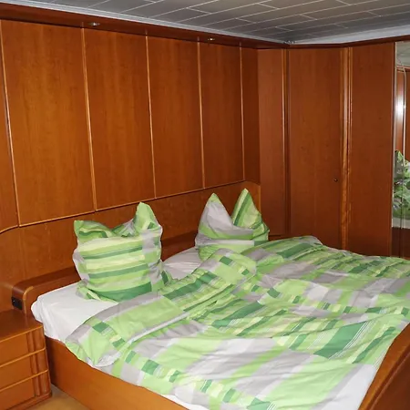 Am Arzberg Vakantiehuis *