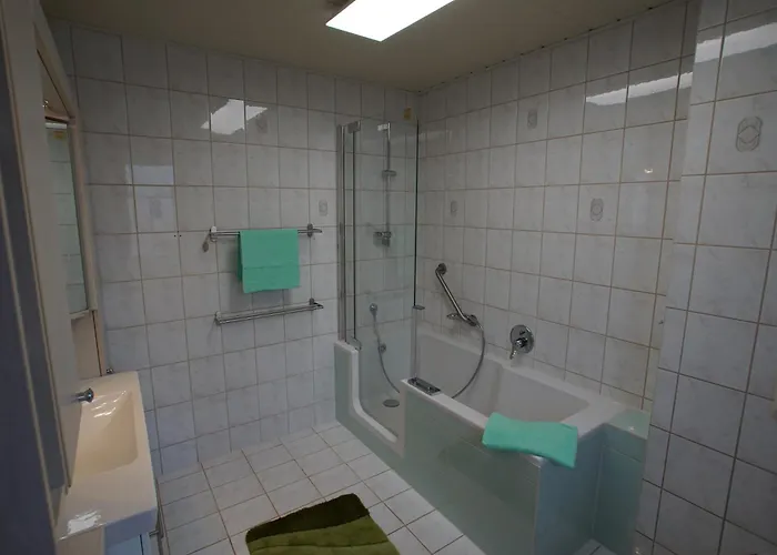 Am Arzberg * Kurort Steinbach-Hallenberg